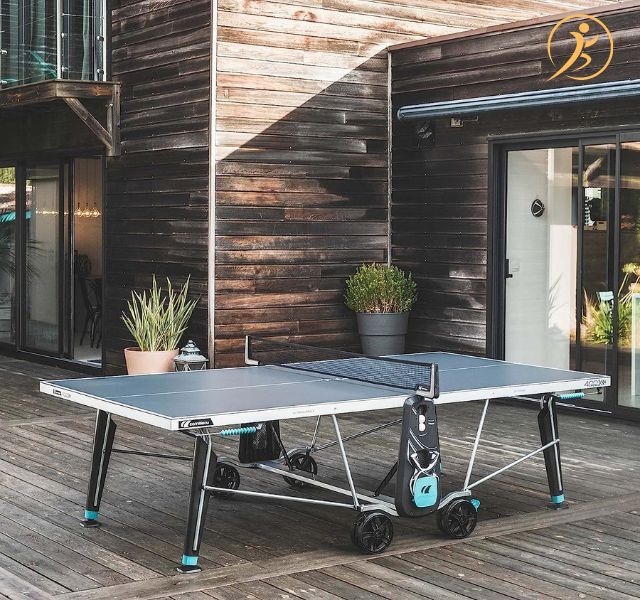 Cornilleau 400X Outdoor Table Tennis Table